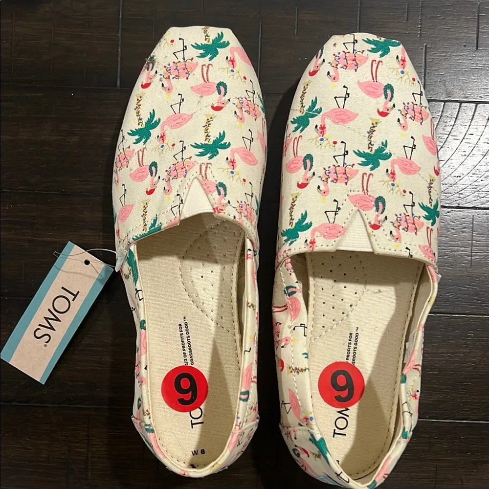 Toms Women's Flamingo and Palm Print Flats - Cream and Pink - Picture 1 of 4